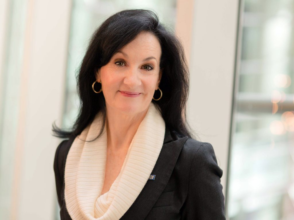 Vicki Thompson Head Shot