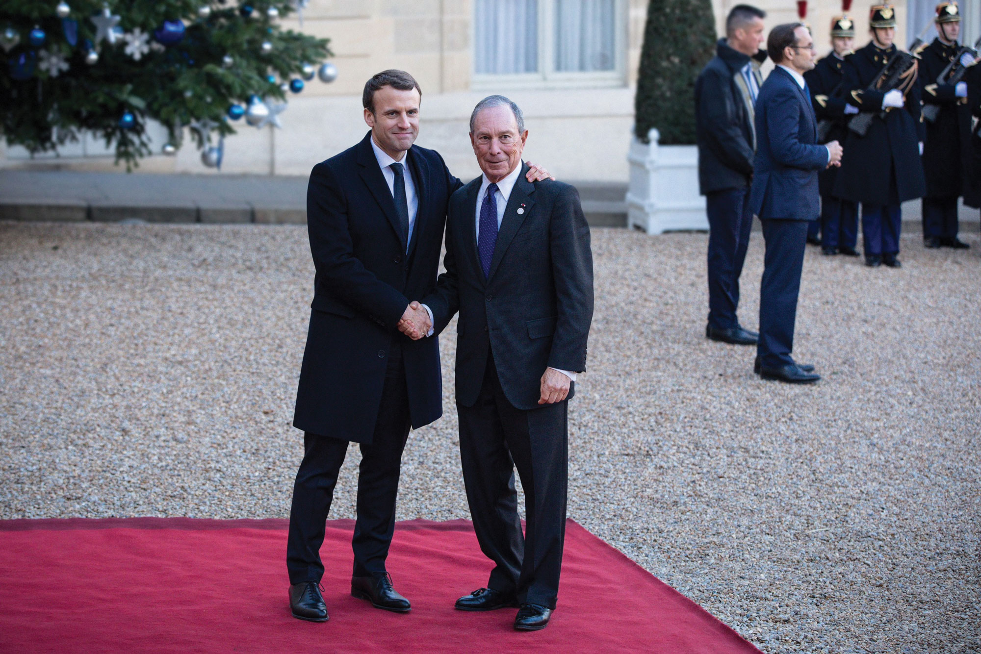 Resultado de imagen para mike bloomberg and leaders of the world