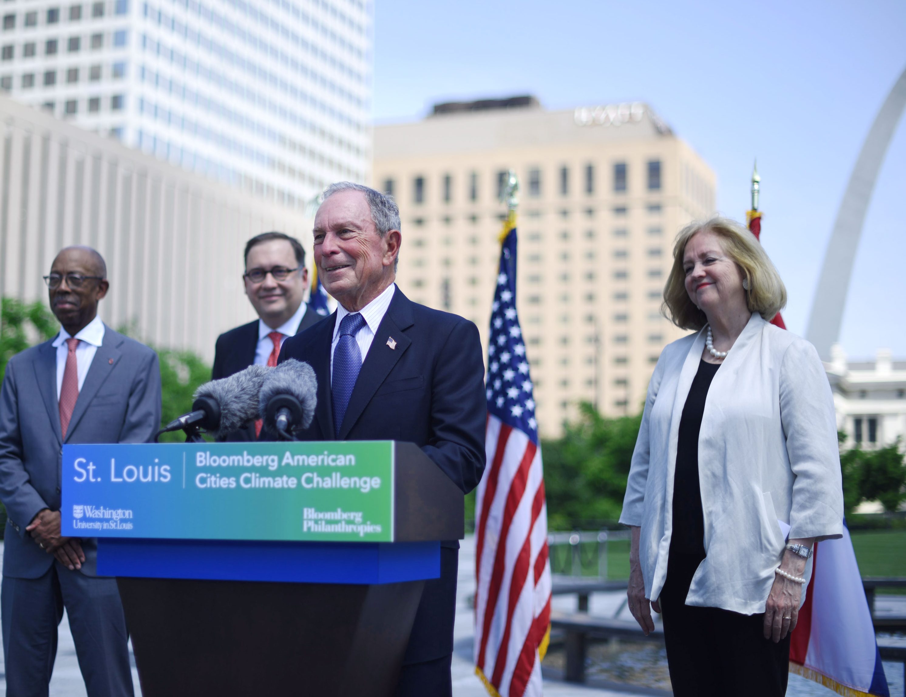 Featured Image Mike Bloomberg announces St. Louis as a winner of the Bloomberg American Cities Climate Challenge